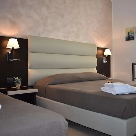 Hotel Miramare Grand Youth -